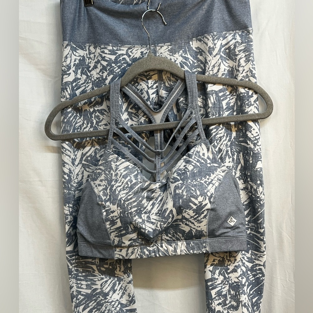 Prana Workout/yoga set